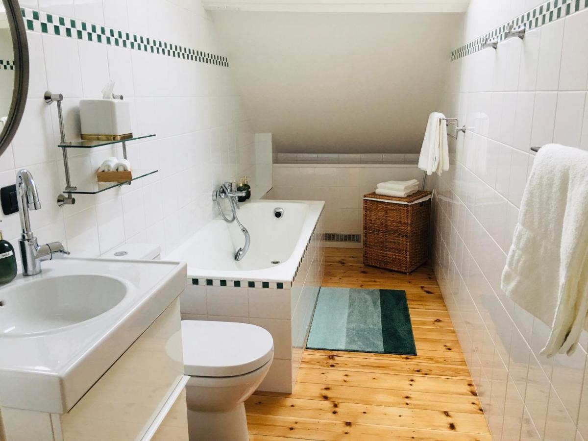 Blue Alice Brussels Aparthotel Luaran gambar